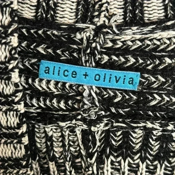 Alice + Olivia Black and White Wool Blend Nera Rib Knit Cardigan Size Medium - Picture 3 of 10